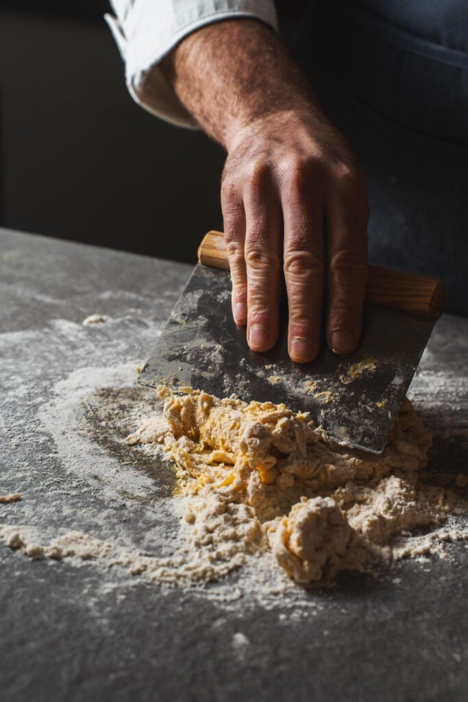 自宅で生パスタを作る方法: 完全ガイド